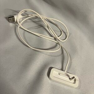 Apple Original iPod Shuffle 2nd Generation USB Charger